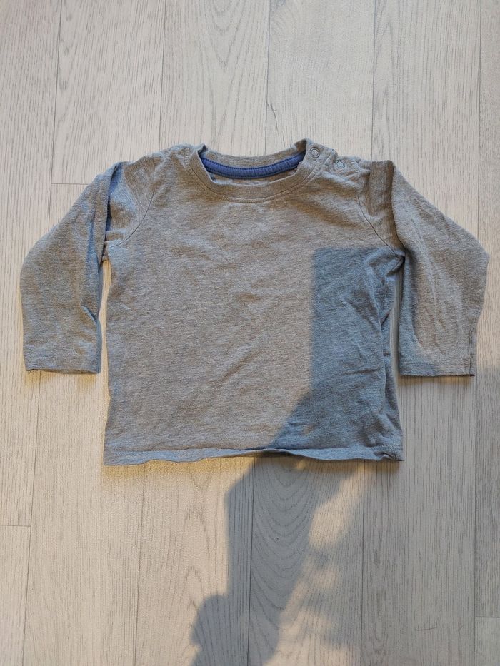 Lot 3 t-shirts manches longues 12m - photo numéro 8