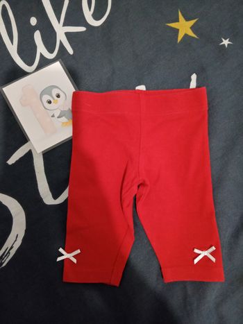 Legging rouge _ 1 mois