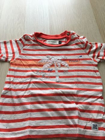 Tee shirt