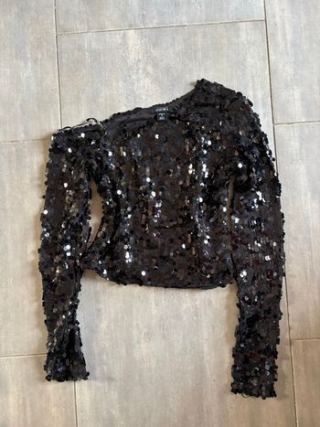 Top à paillettes 