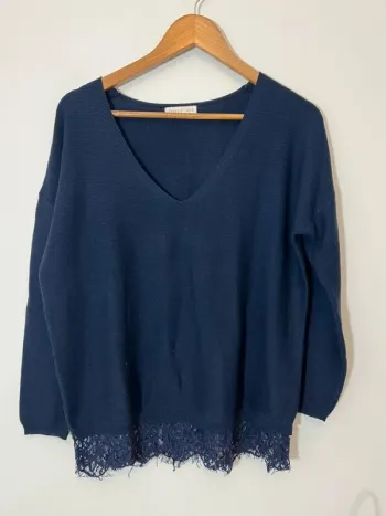 Pull marine dentelle