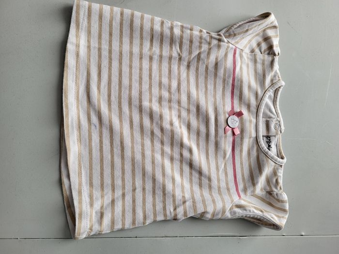 Lot de 4 tee shirt 12 mois - photo numéro 3