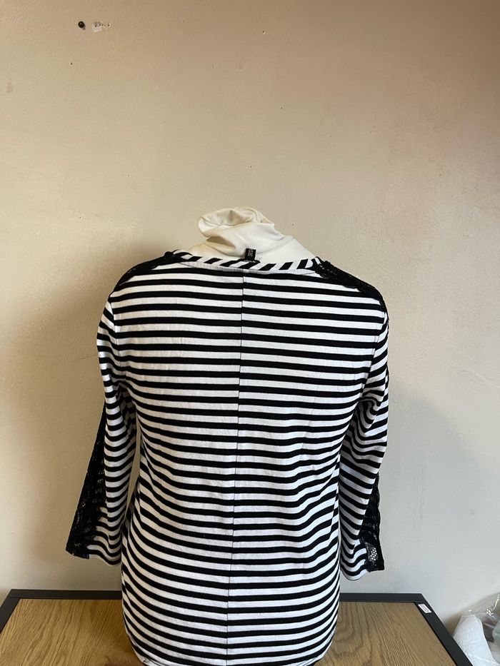 T shirt fille taille 146/152 - photo numéro 3