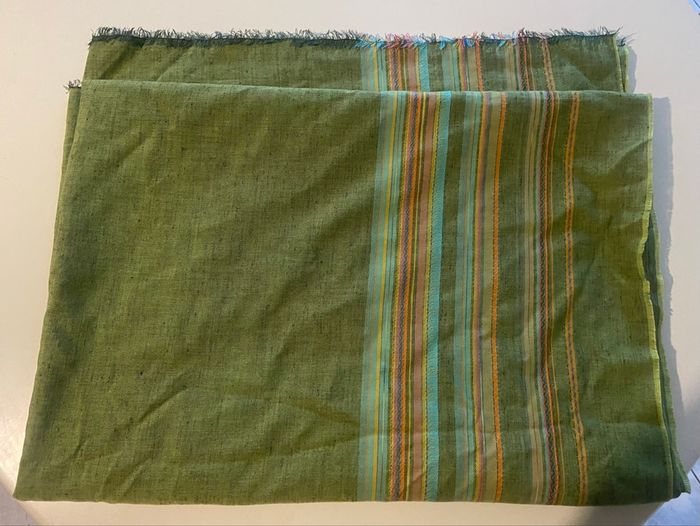 Nappe verte et multicolore - photo numéro 2