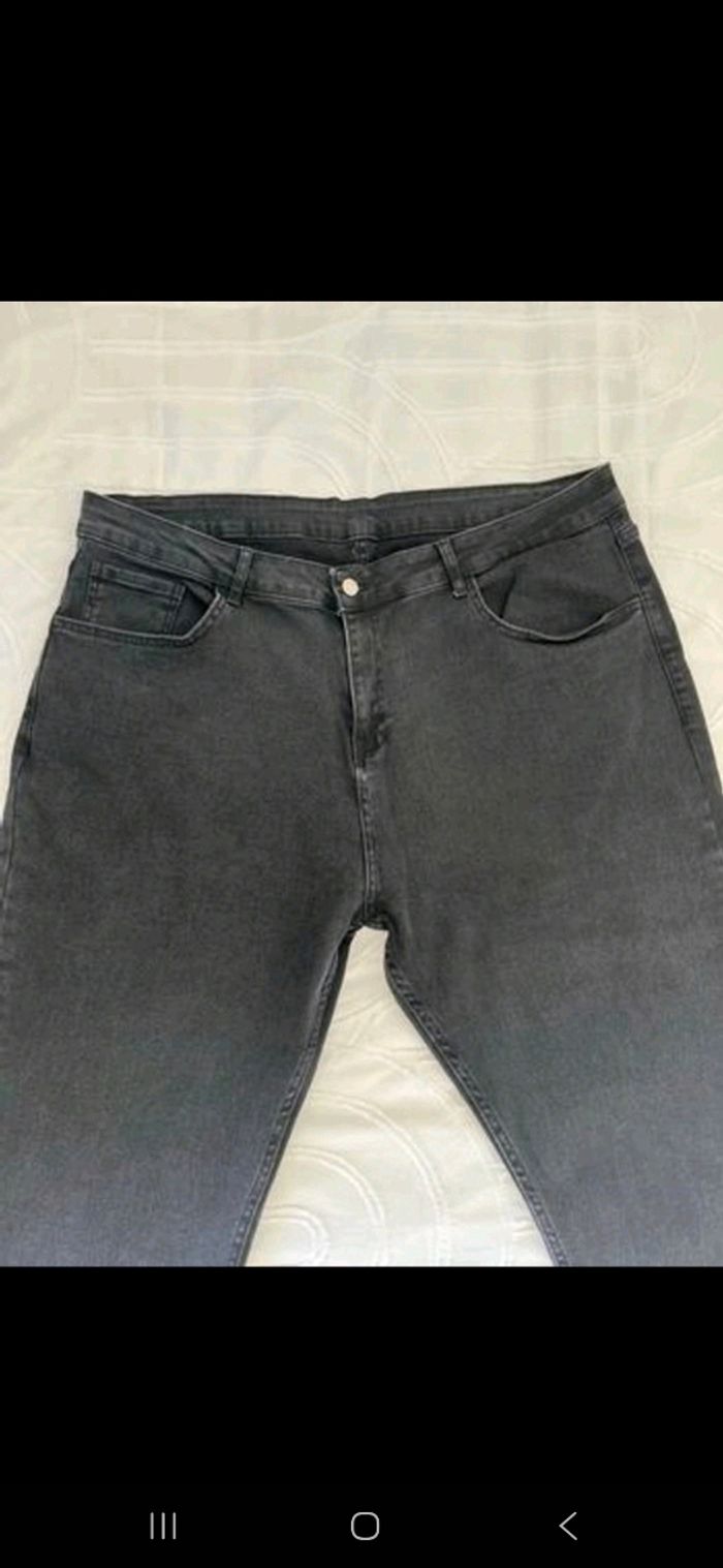 Jean noir taille haute - photo numéro 5