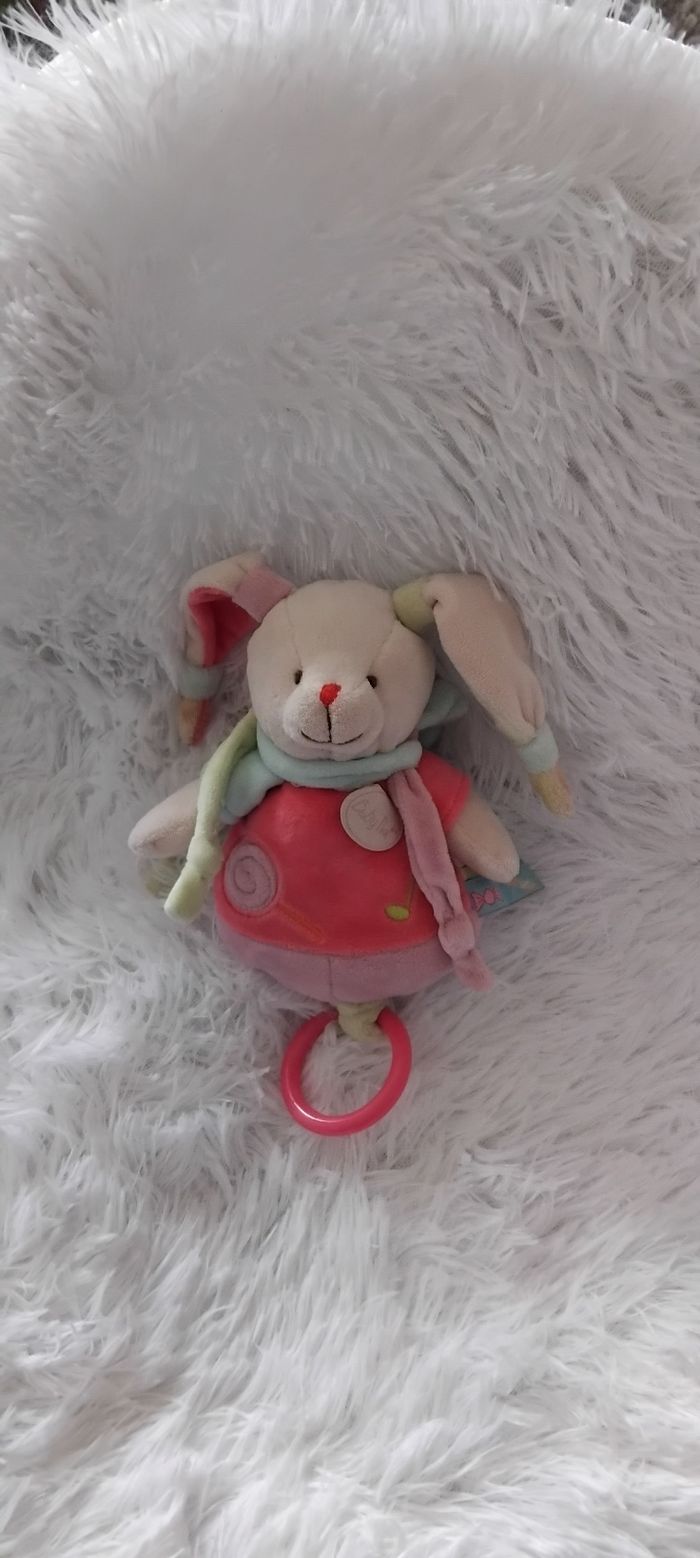 Doudou boîte à musique lapin gourmandise- Baby Nat