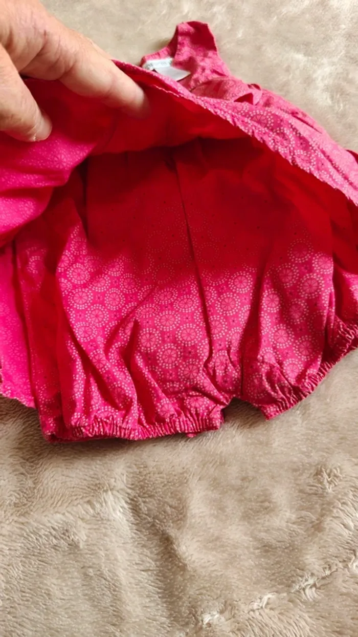 Robe 1 mois - photo numéro 3