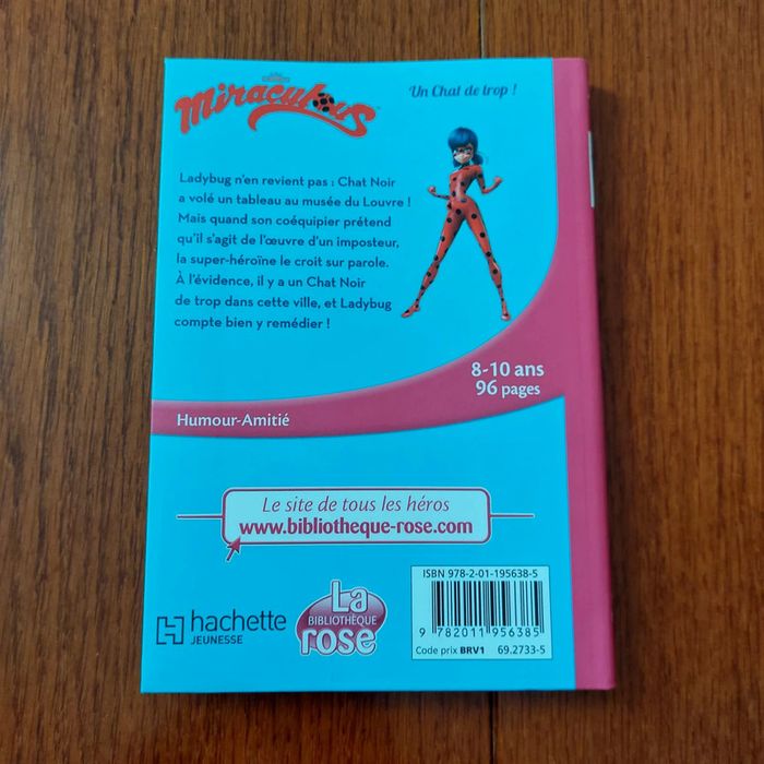 Livre Miraculous "Un chat de trop" - photo numéro 2