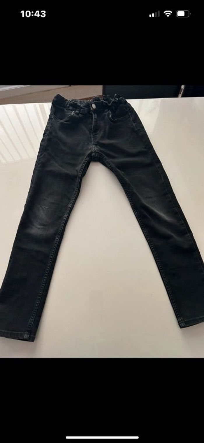 Lot de 3 pantalons taille 10 ans