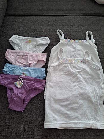 Lot vêtements fille
