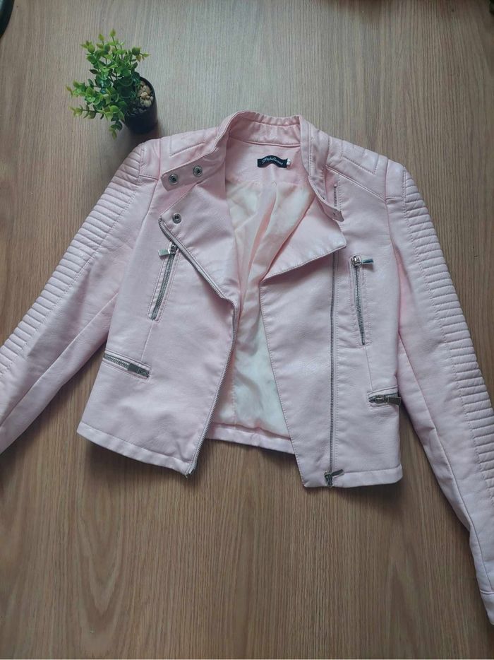 Veste/perfecto simili cuir rose poudré La Modeuse T.1 TBE 🌸 - photo numéro 3