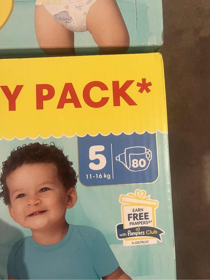 Pampers premium taille 5 maxi pack (2 cartons) - photo numéro 2