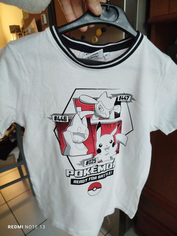 #kytie6ansgarcon. Tee-shirt manches courtes taille 6 ans