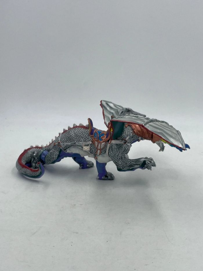 Figurine Papo World Fantasy Dragon Destrier Argent N•38937 - photo numéro 3