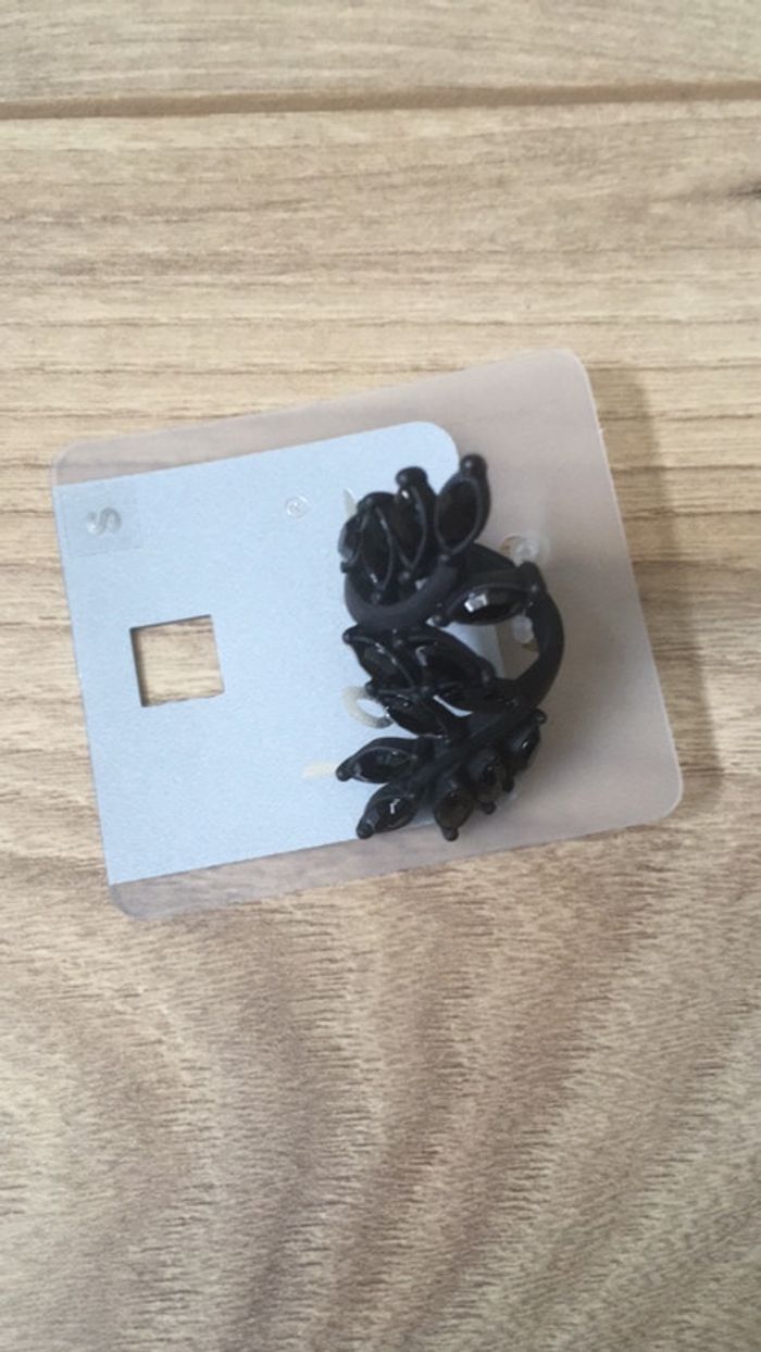 Belle bague fantaisie noire s I am - photo numéro 2