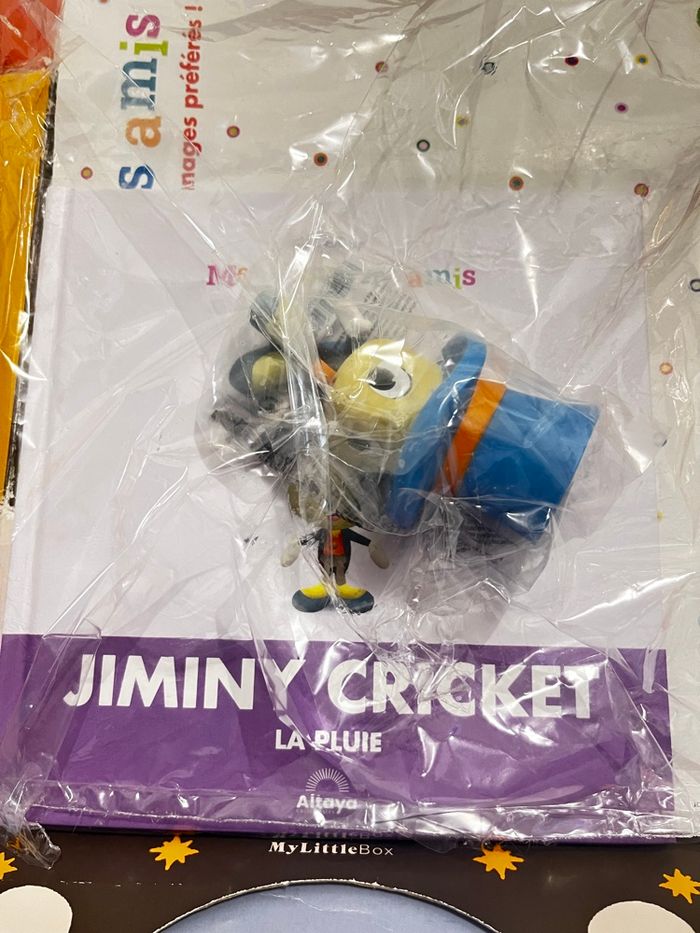 Livre Disney mes premiers amis sous blister - photo numéro 2