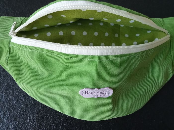 Sac banane en velours - photo numéro 2