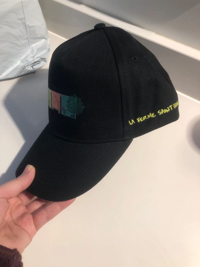 Casquette neuve avec étiquette - photo numéro 2