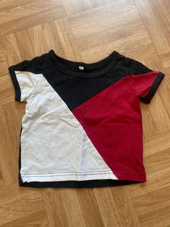 2 pièces ensemble t-shirt + jogging taille 3/6 mois