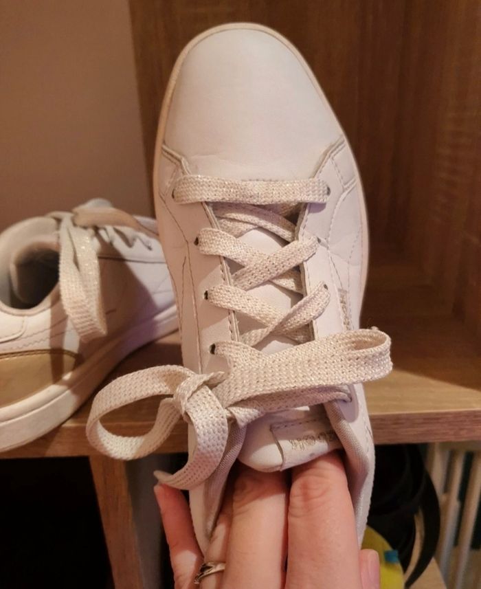 Tennis Reebok pointure 35 - photo numéro 4