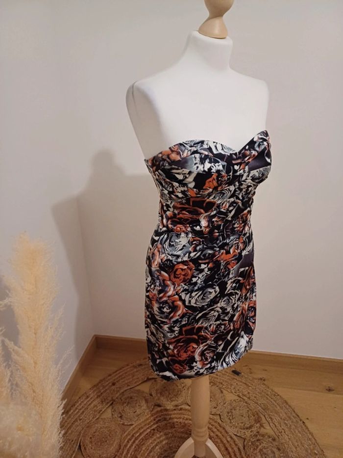 Robe courte bustier à motifs Lipsy taille S 36