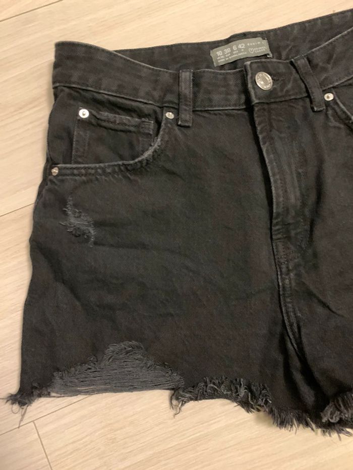 Short primark 38 - photo numéro 3