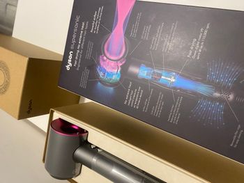 Sèche cheveux Dyson Hd08