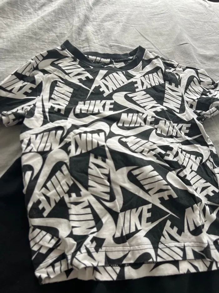 Ensemble short T-shirt Nike 7 ans - photo numéro 2