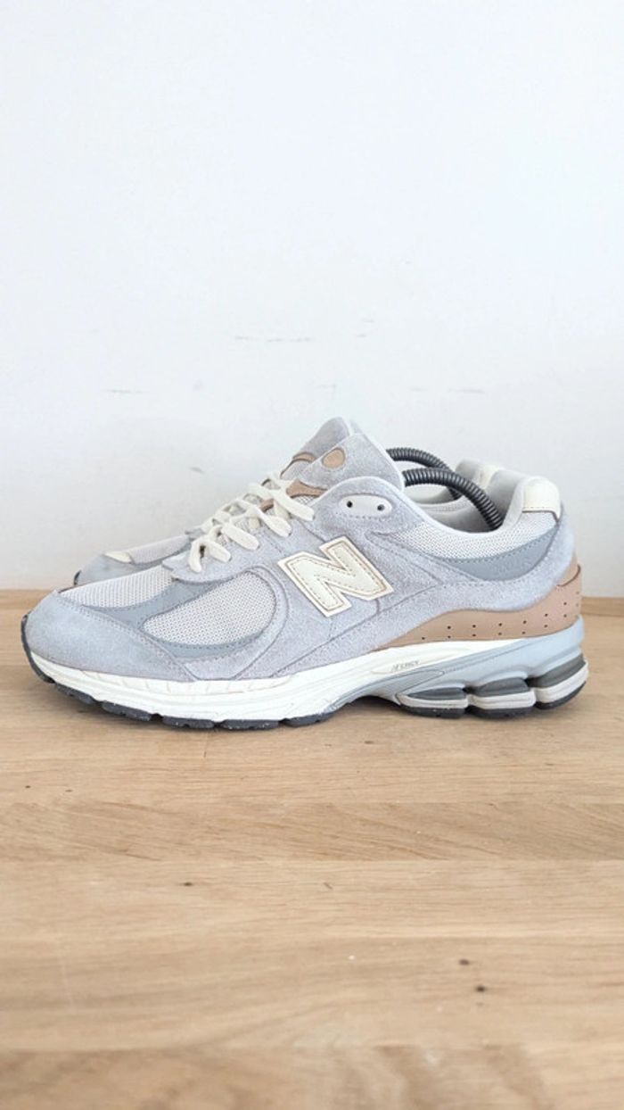 New balance 2002 r