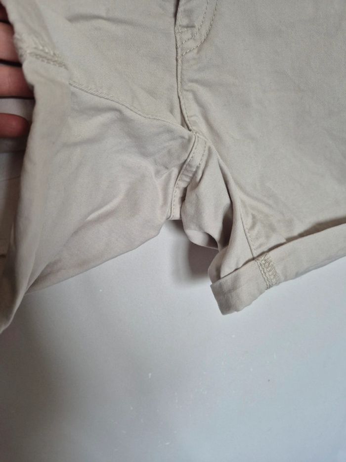 Short Levi's taille 25 - photo numéro 6