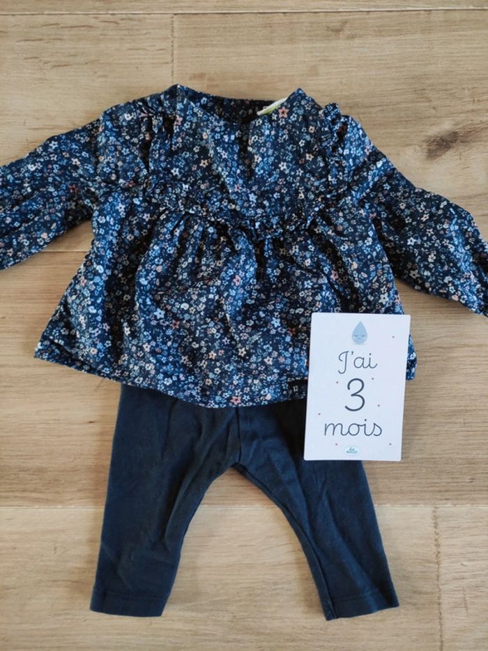 Ensemble blouse et legging 3 mois