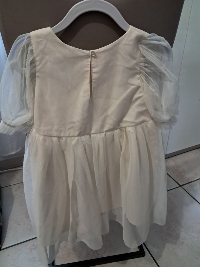 Robe H&M 2/3 ans - photo numéro 3