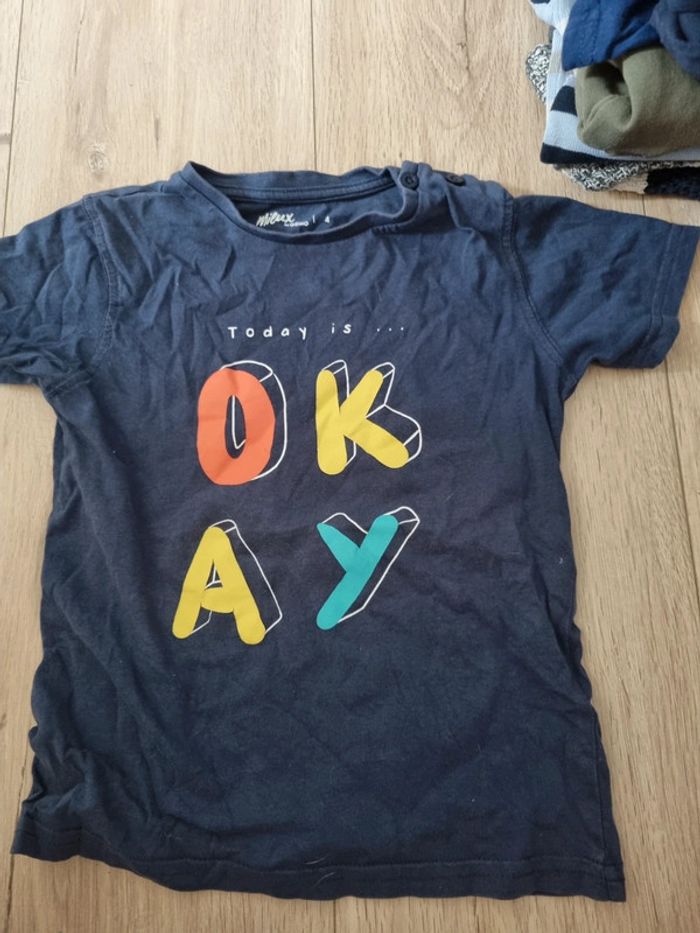 Lot de 12 tee shirt 4 ans - photo numéro 3