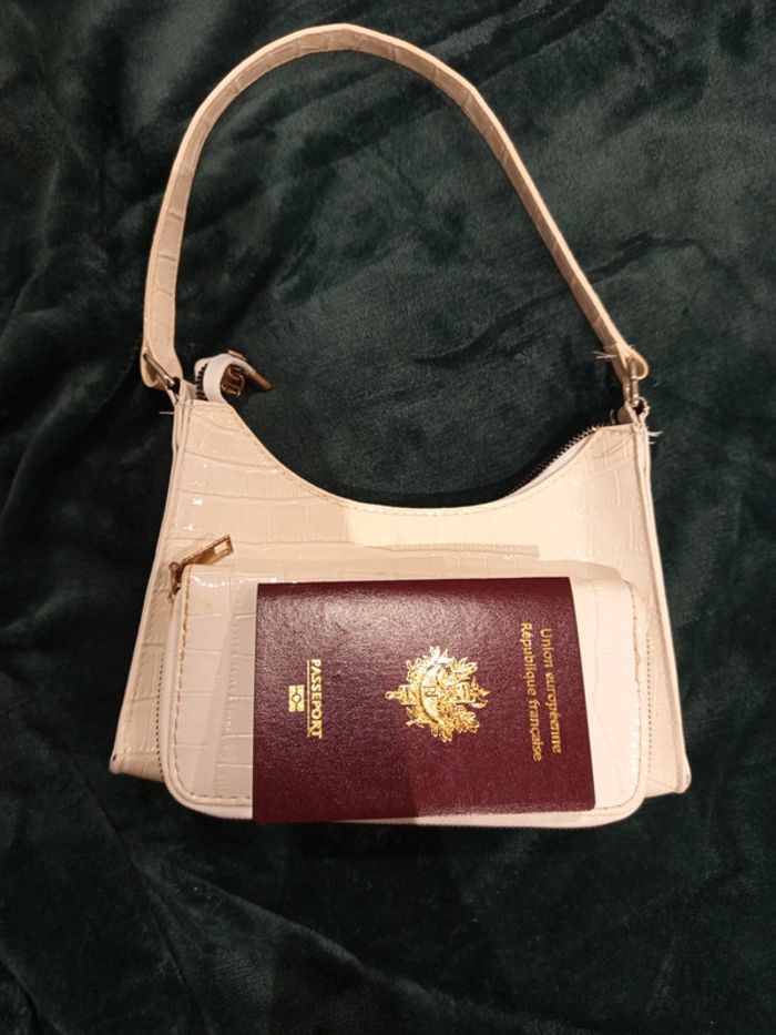 🔝 Lot sac à main et portefeuille porte-monnaie Shein blanc et doré effet croco - photo numéro 13