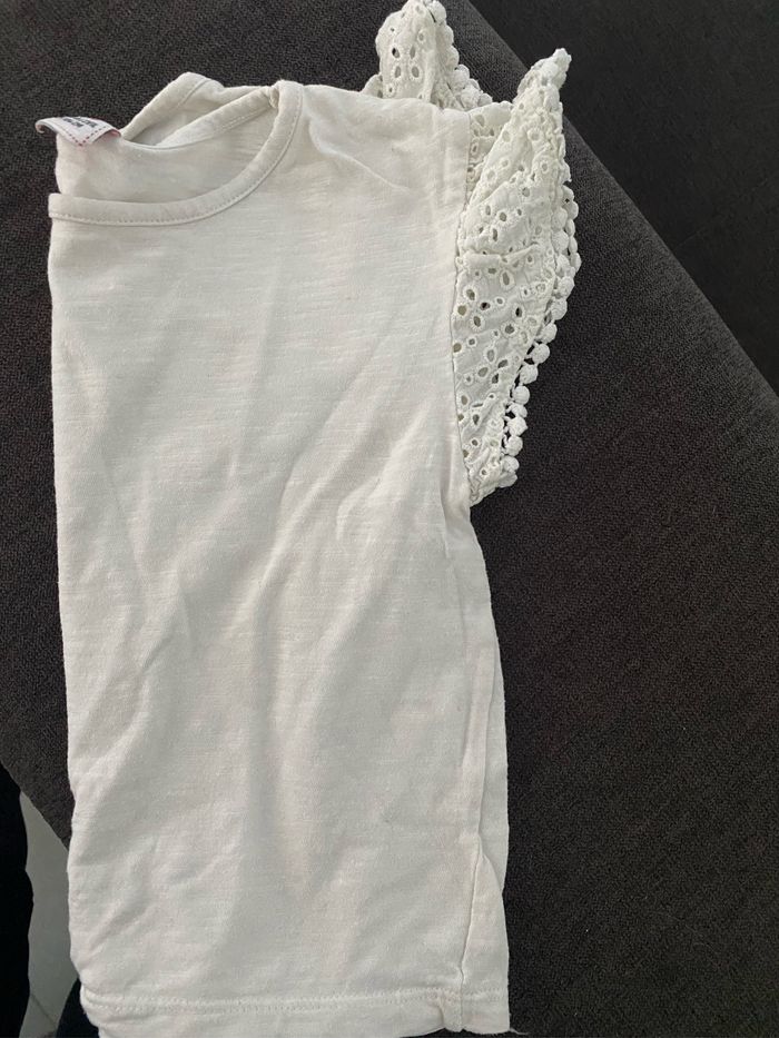 T-shirt manches bouffantes et noeud