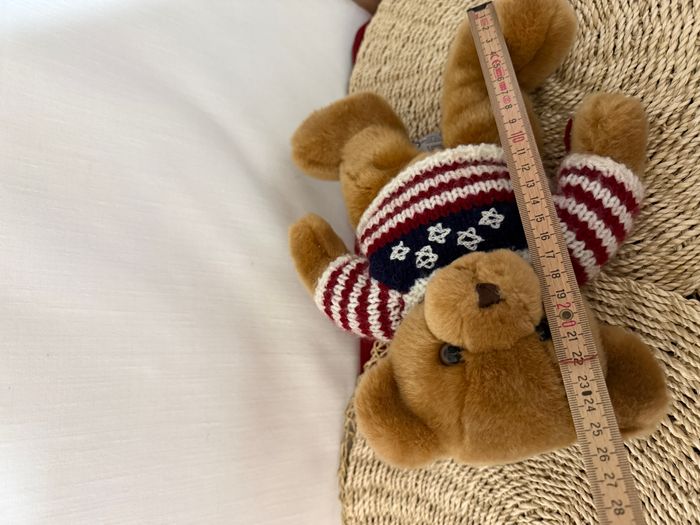 Ours en peluche Americana Aurora USA, pull patriotique brodé - photo numéro 4