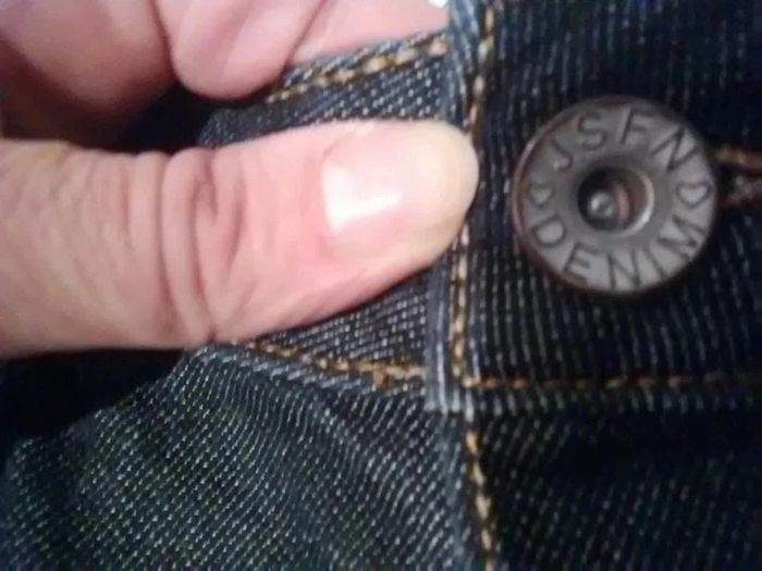 Pantacourt ou jean court femme en jean bleu foncé T40 - Jsfn denim - photo numéro 9