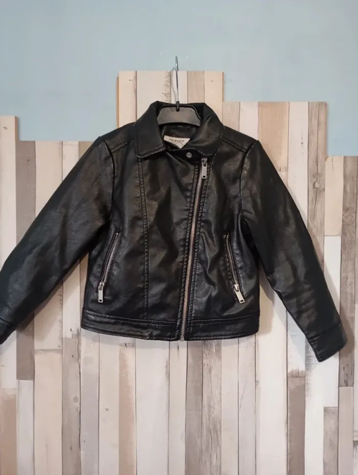 Veste simili taille 5 ans