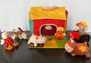 Ferme transportable tissu lilliputiens