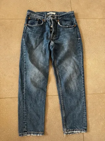 Jean Zara, taille 38, bon état, 38x90cm