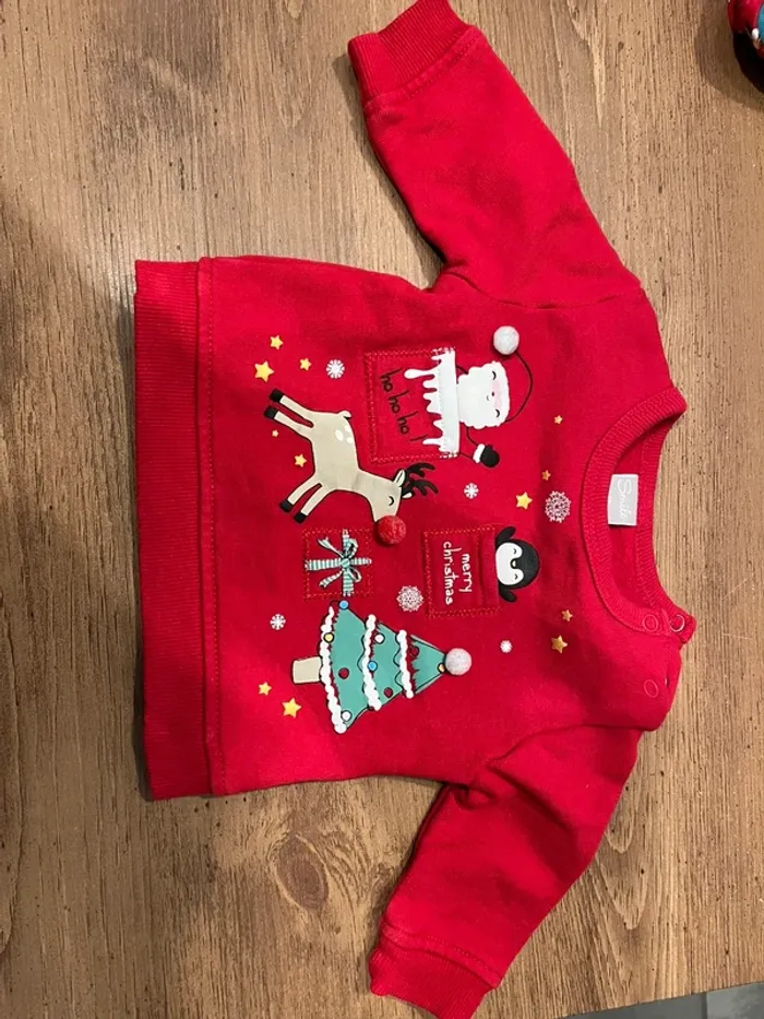 Pull de Noël bébé