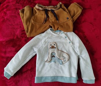 Pull et pantalon Obaibi 3 ans