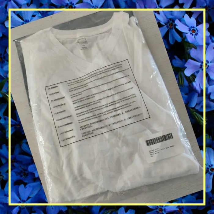 T-shirt slim homme col V – Meraka – Taille XXL – Neuf sous emballage