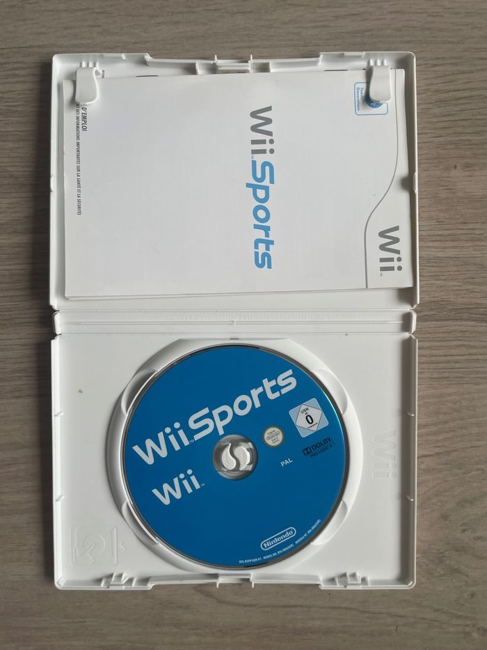 Jeu pour Nintendo Wii, Wii sports édition Nintendo selects, en français. - photo numéro 2
