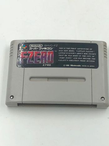 Jeu vidéo F-Zero sur console Nintendo Super Famicom
