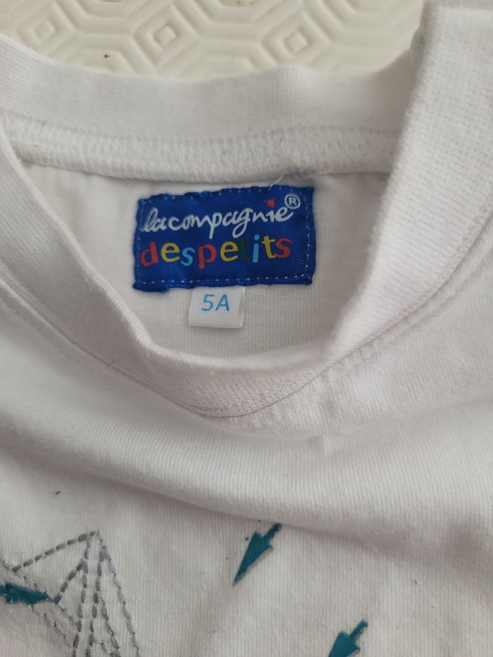 T-shirt 5 ans - photo numéro 4