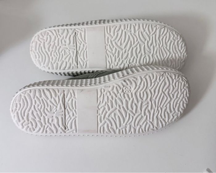 chaussures garçon neuf - photo numéro 2