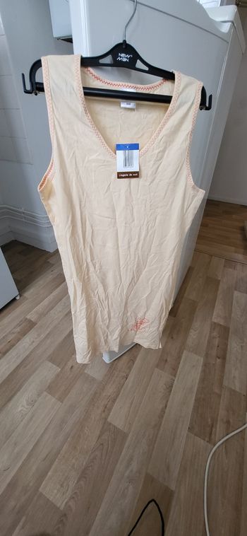 Chemise de nuit à bretelles