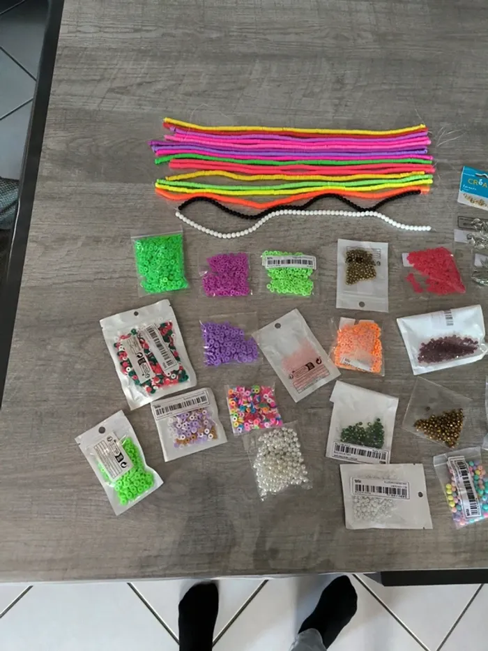 Lot perles et accessoires - photo numéro 3
