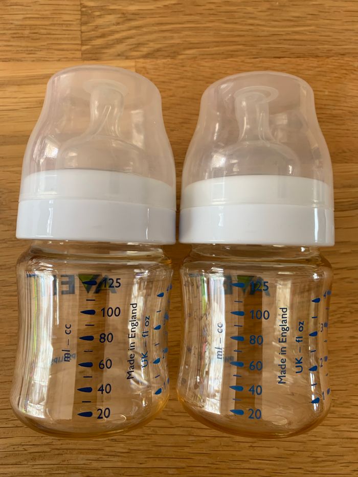 Lot de 2 biberons 125 ml AVENT neufs - photo numéro 2